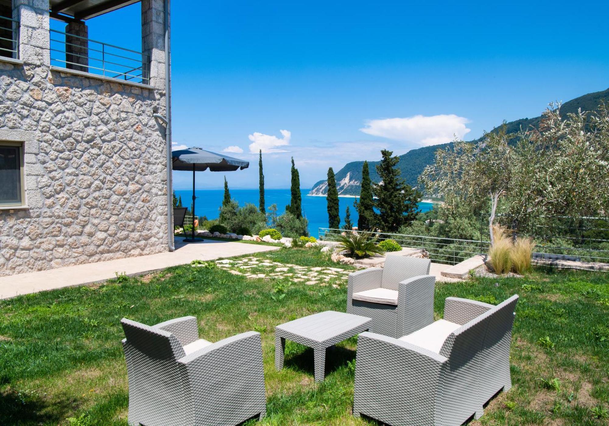 Mylos Mountain Villas- Villa Giorgio Айос-Нікітас Екстер'єр фото